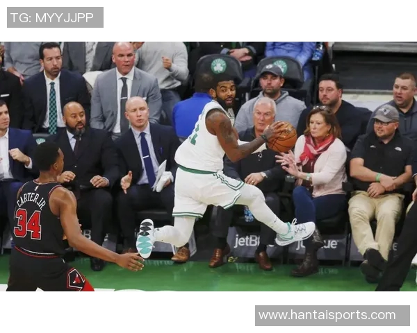 公牛与凯尔特人激战精彩瞬间图片回顾与分析